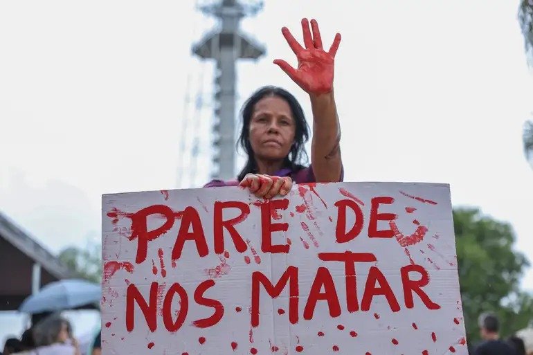 Dias de futebol registram alta de ameaças contra mulheres