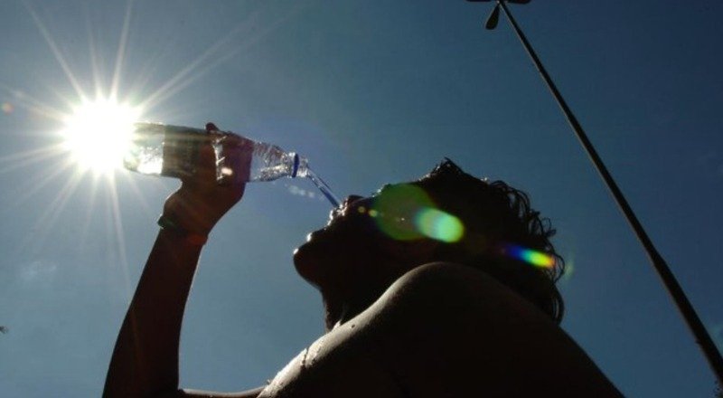 Manaus enfrenta previsão de calor intenso, umidade e noites quentes