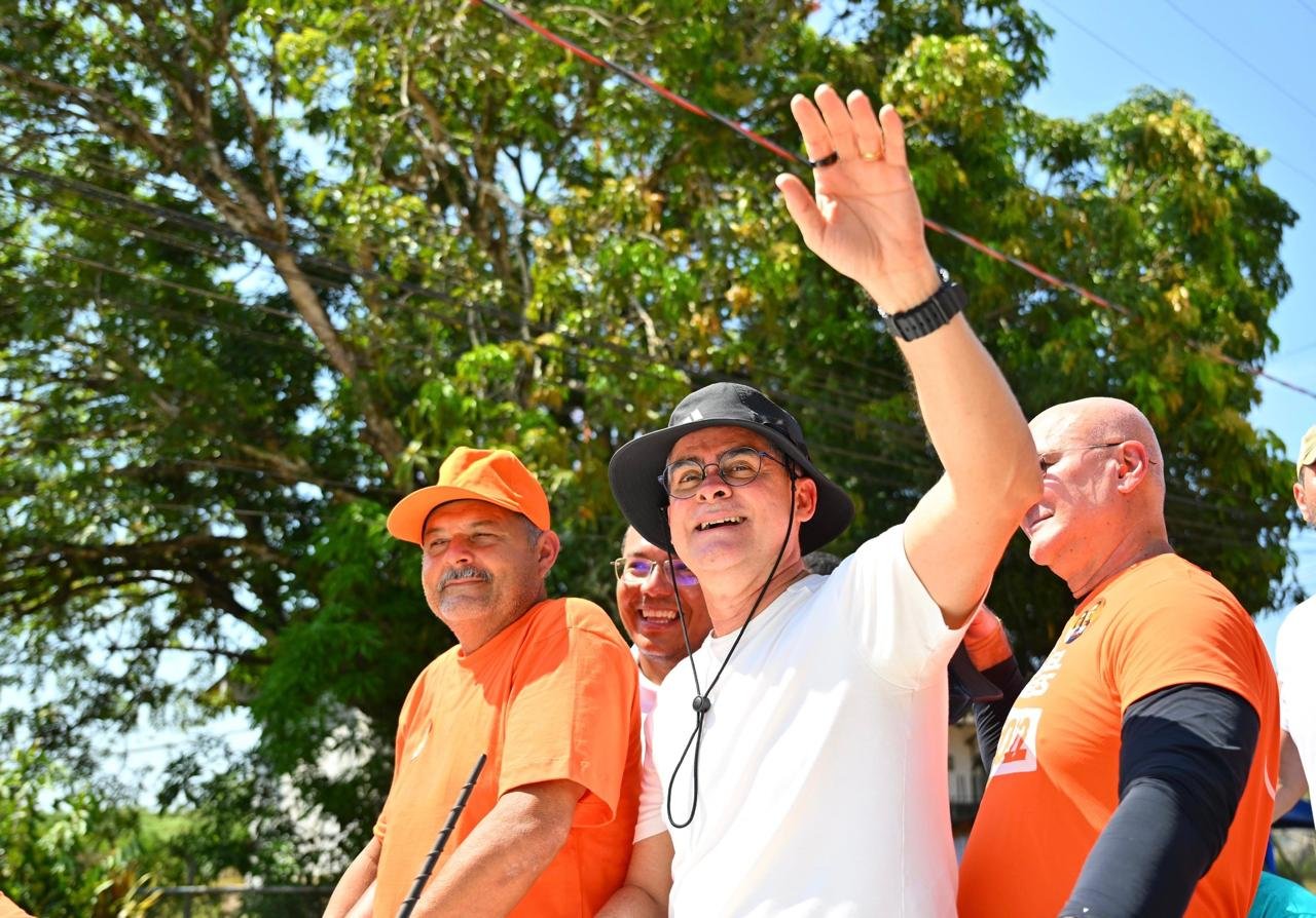 David Almeida encerra agenda no Careiro Castanho com proposta de união pela BR-319