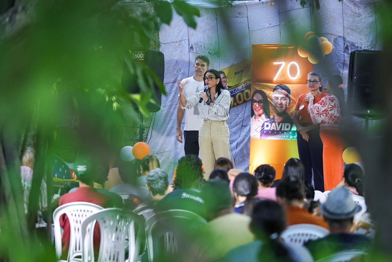 Shádia Fraxe defende não parar avanços da saúde em Manaus