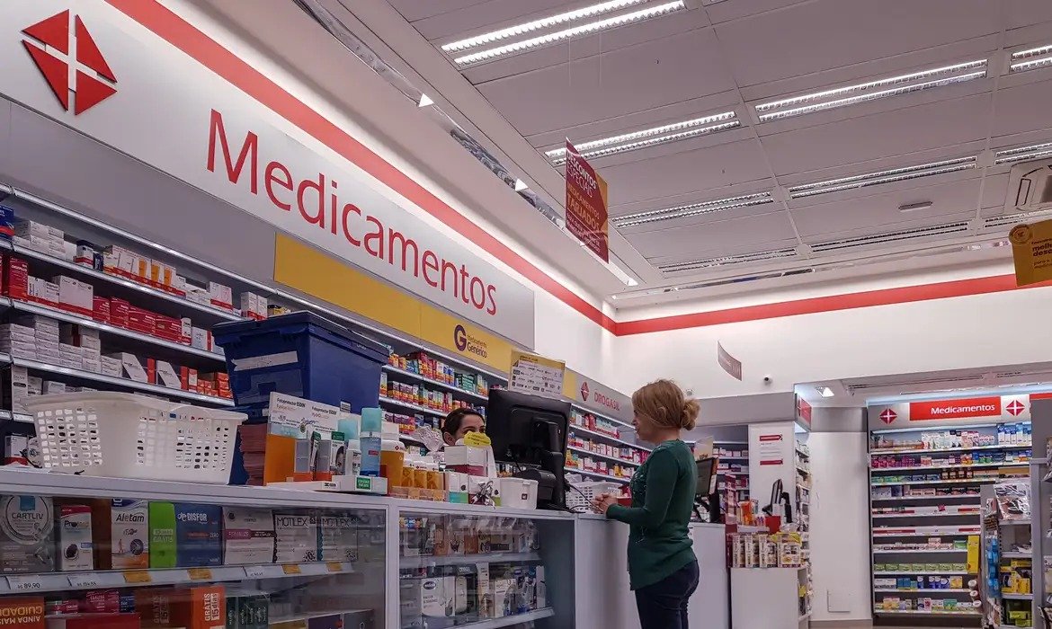 Entenda as novas regras para receitas médicas no Brasil
